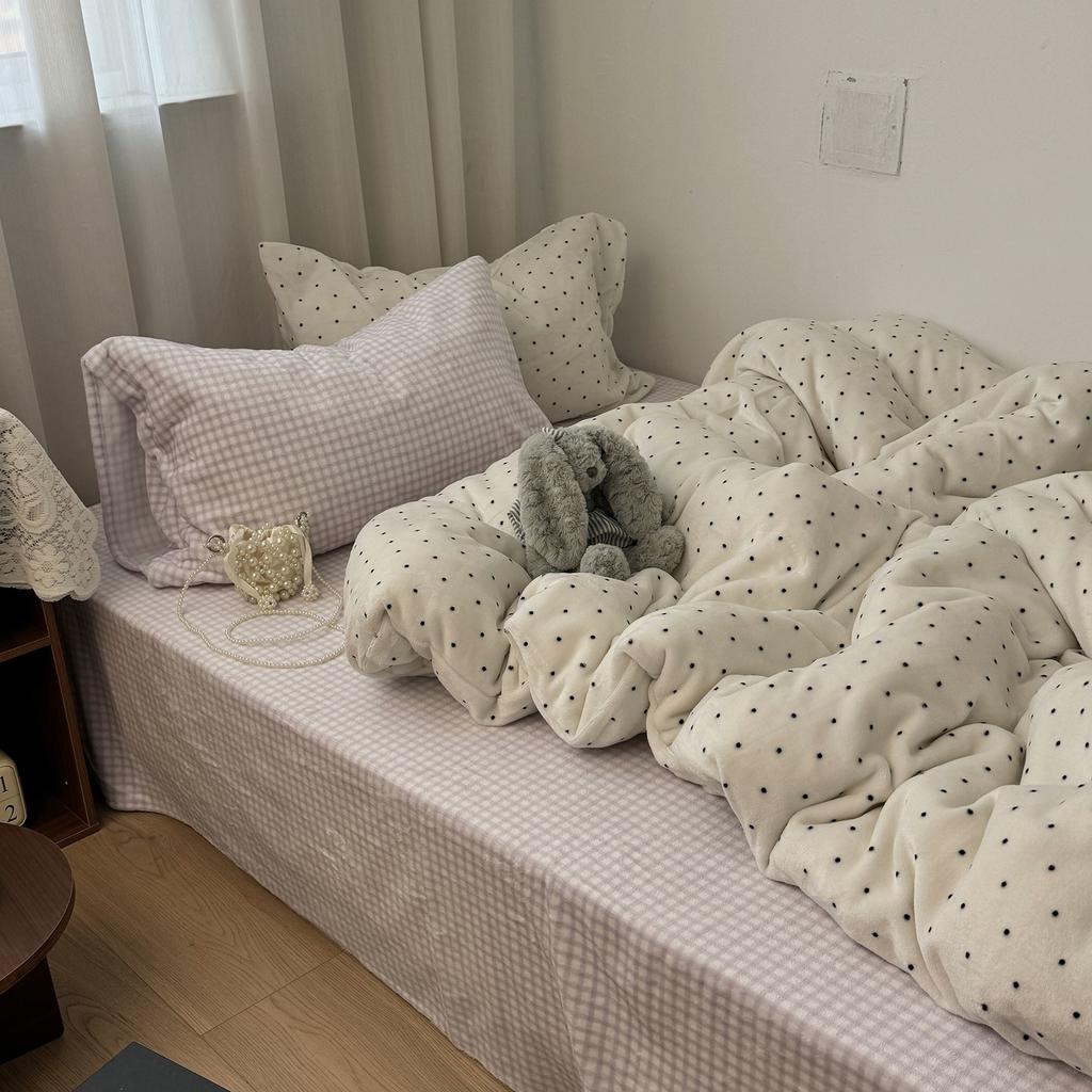 Milk Taro Polka Dots, Girl Warm Thickened Milk Fleece Four-Piece Set, Coral Fleece Bed Sheet Three-Piece Set