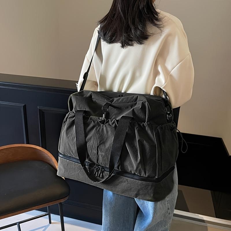 Large Capacity Travel Duffel Bag Trendy Casual Duffle Bag for Women with Adjustable Strap Casual Nylon Shoulder Bag