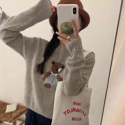 Crew Neck Cartoon Bear Jacquard Versatile Knitted Sweater Autumn and Winter New Loose Small Pullover Sweater Women