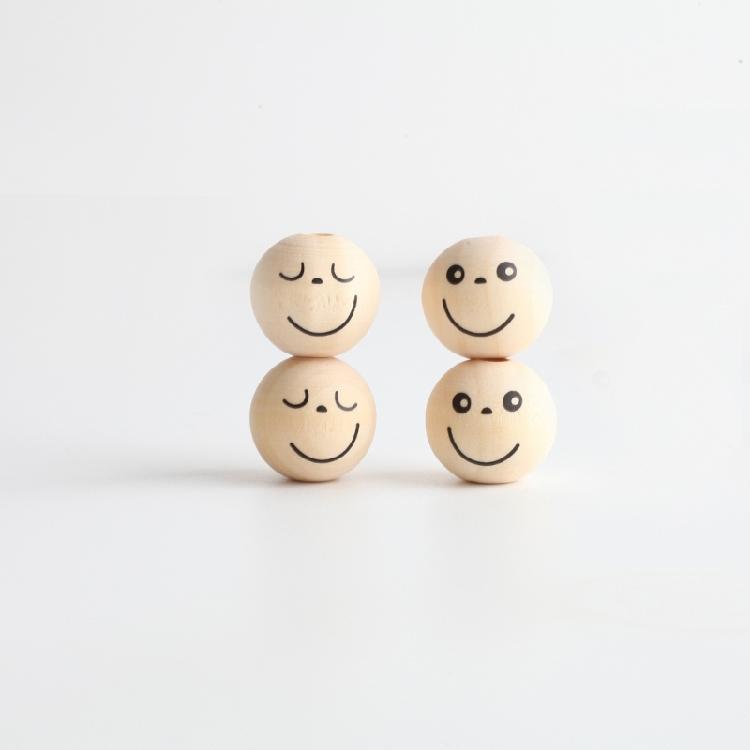 20Pcs Smiles Wooden Beads Natural Wooden Beads Smiles Face Beads for Crafting