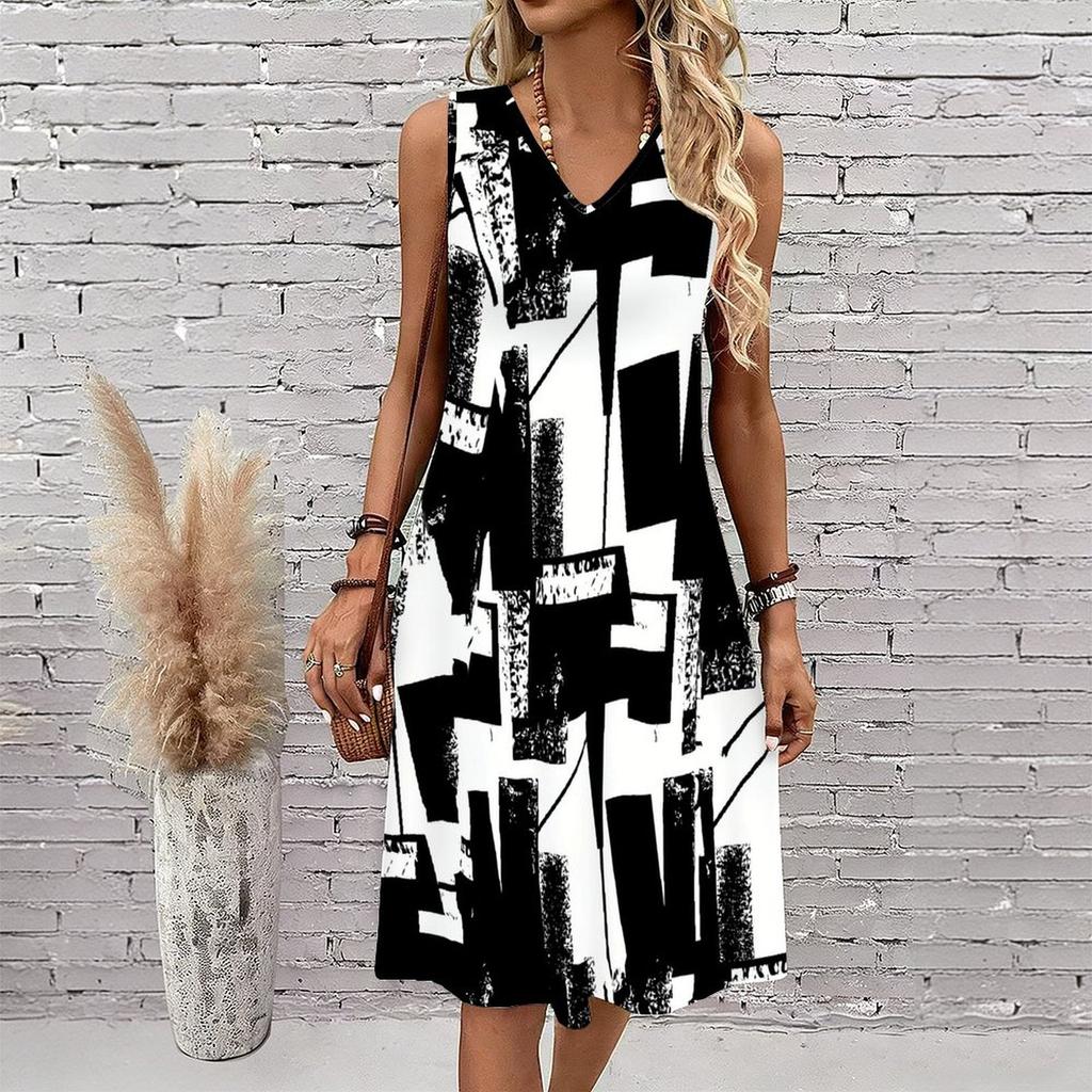 Plus Size V Neck Sleeveless Green Bamboo Valley Brook Print For Elegant Summer Daily Outfit