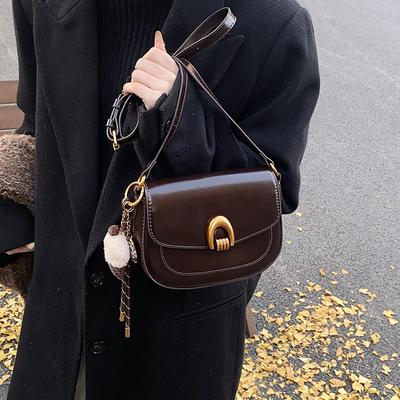 Saddle Bag Women's New Autumn and Winter Versatile Shoulder Messenger Bag Women's Niche Design Underarm Women's Bag Small