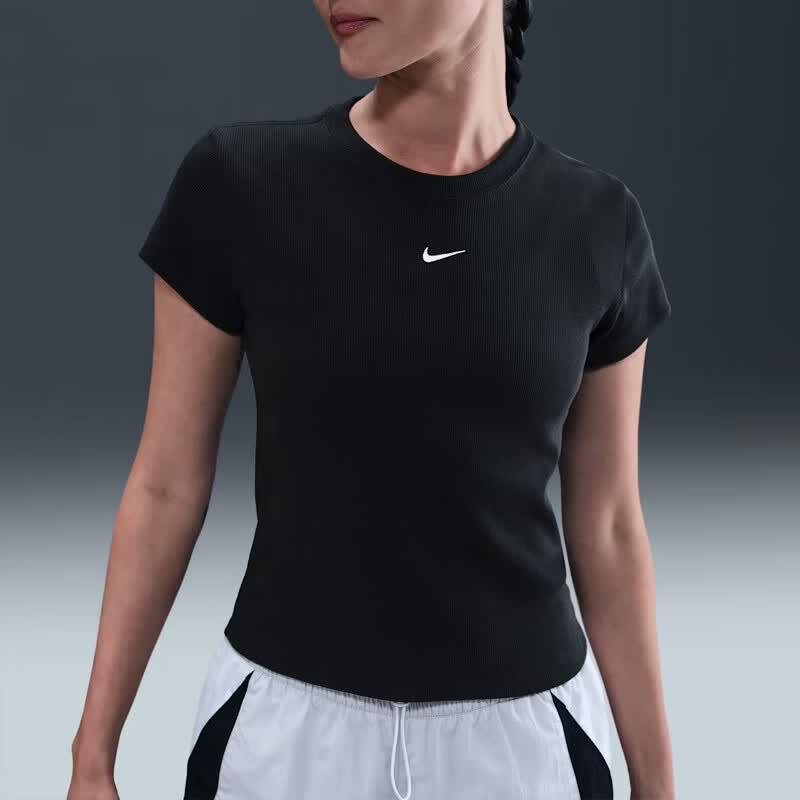 Nike Women s Slim-fit Ribbed Short Sleeve Knit T-Shirt M