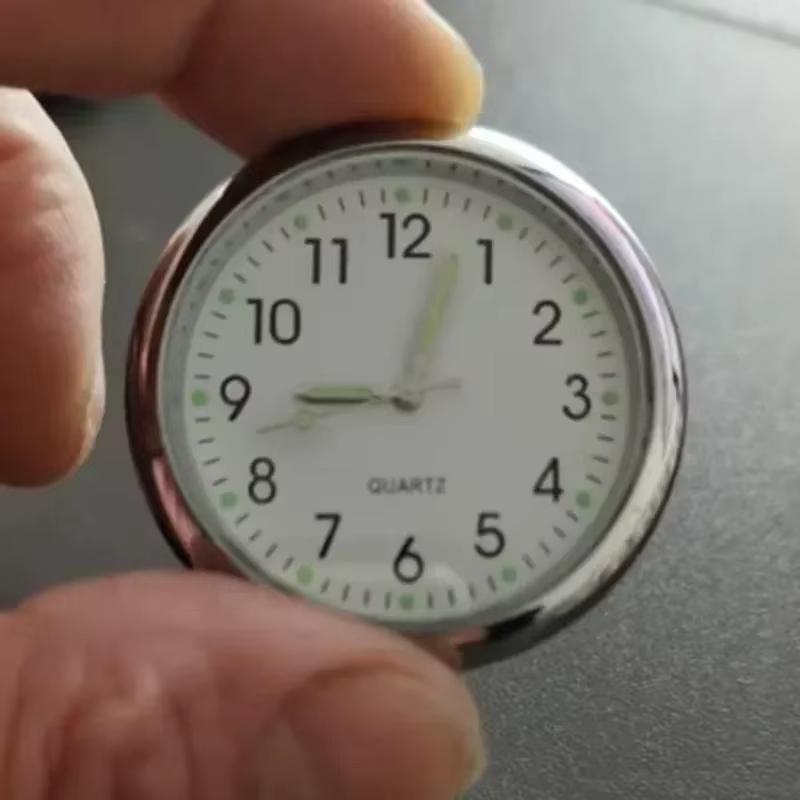 Leuchtende Autouhr Automobile Interne Aufklebbare Uhr Mechanik Quarzuhren Auto Ornament 40mm Mini Digitaluhr