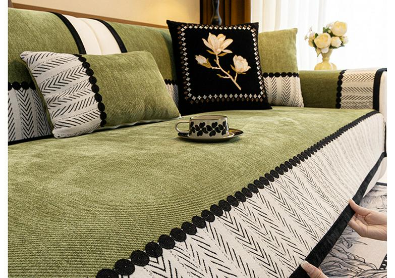Vintage-Style Chenille Sofa Cushion 2026: All-Season, Non-Slip Cover