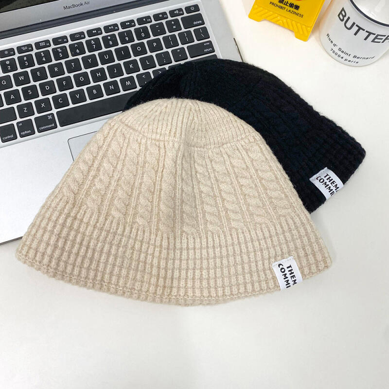 Lettering Label Tab Knit Bucket Hat Ivory IVORY