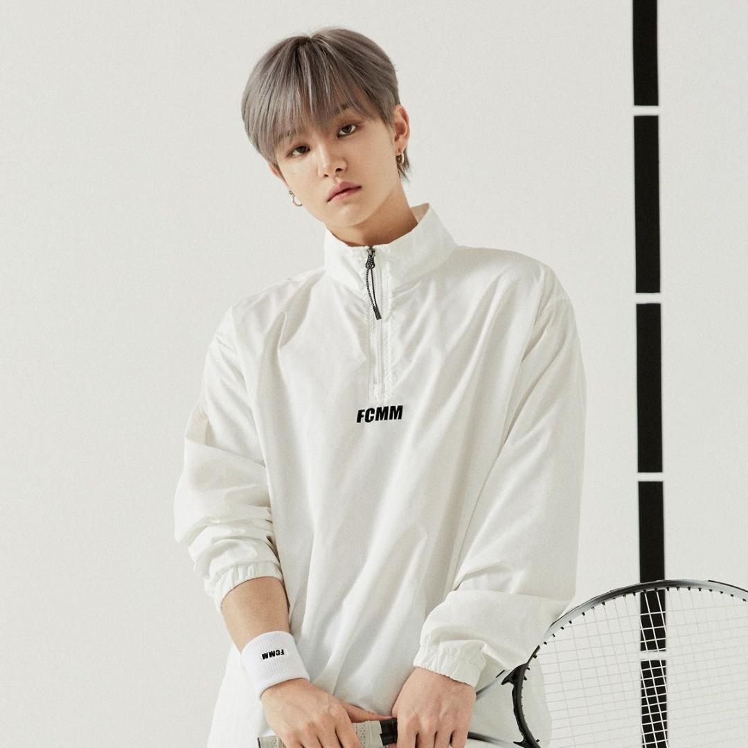 

[Б/У] TREASURE FCMM Джихун носит ветровку, размер M, на молнии до середины