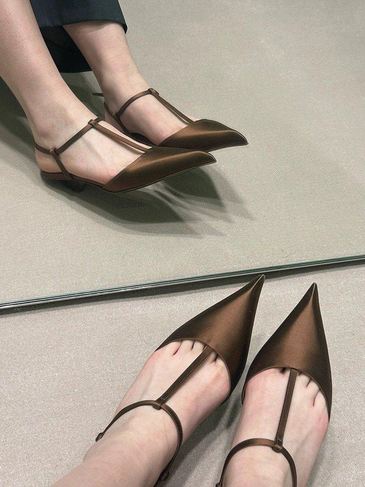 Women's Shoes New Luxury Closed Toe Women's Sandals Summer Hollow Buckle Solid Outdoor Casual Beach Flat Plus Size 43 Sandals