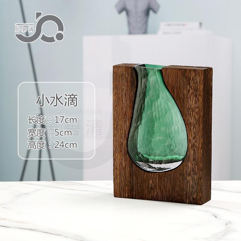 Pastoral style log house glass vase