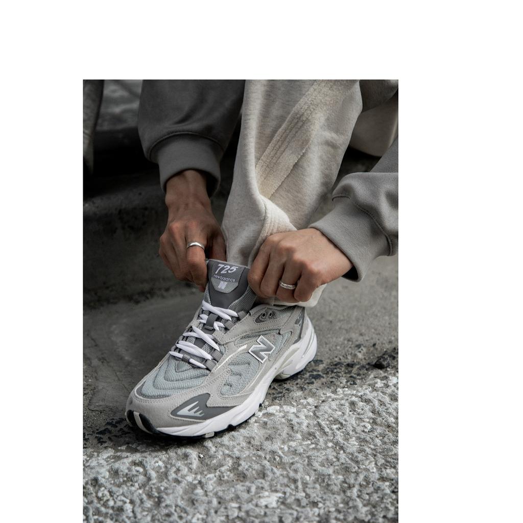 New Balance 725 Grey Unisex Sneakers Team-Away-Grey ML725P