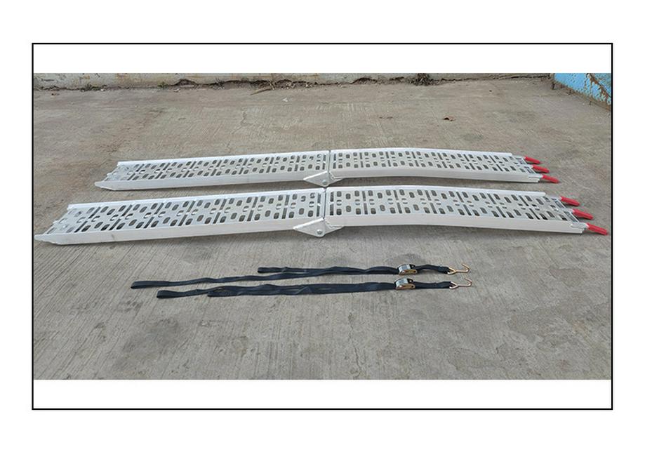 Aluminum Alloy Telescopic Slope Climbing Ladder for Motorcycle and Wheelchair Transport.