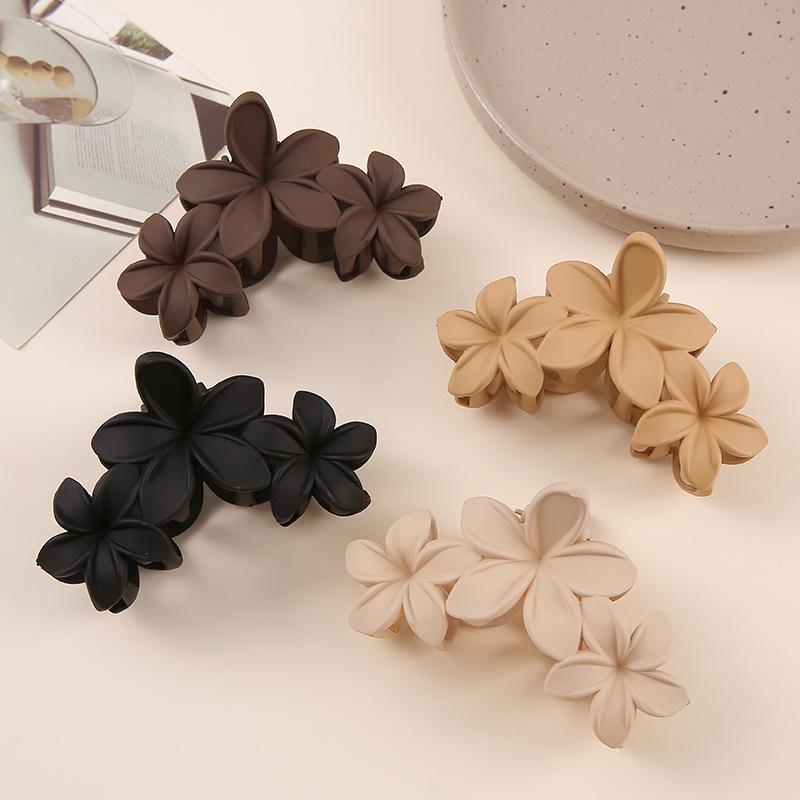 

11cm/4.4in Large Floral Hair Claw Clip Set - Women s Hair Accessories