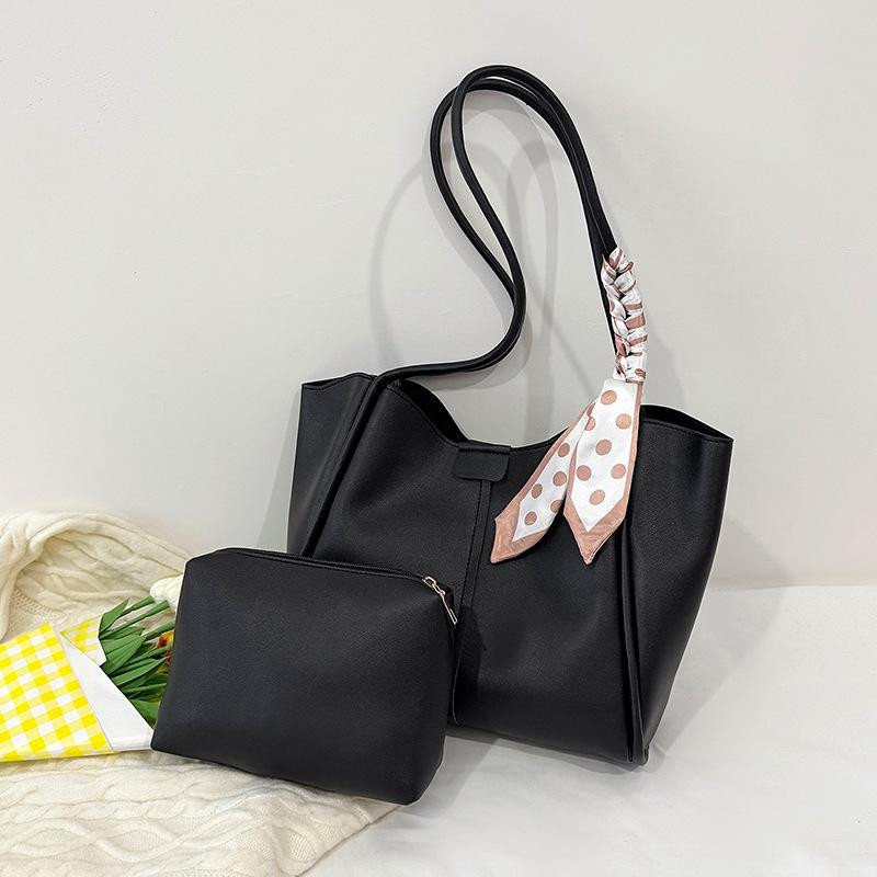 New Large Capacity Tote Bag, Korean Commute Shoulder Bag With Small Pouch