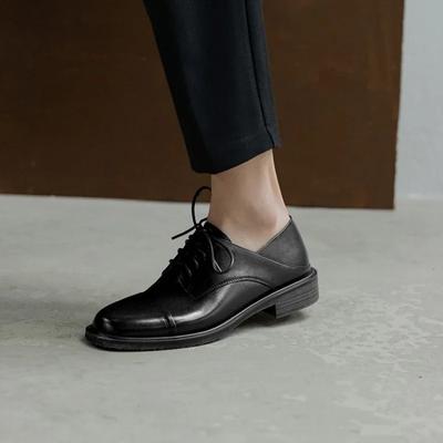 Moda VENDITA CALDA Primavera/Autunno Mocassini da Donna Scarpe in Vera Pelle da Donna Punta Rotonda Tacco Basso Décolleté da Donna Casual Scarpe Oxford Stringate