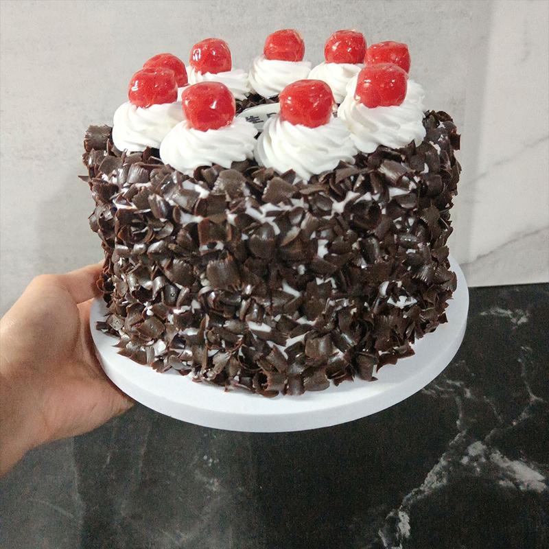 

Імітація Модель Торта на День Народження Фруктовий Торт Полуничний Шоколадний Вершковий Торт Десертний Магазин Вітрина Шафи Реквізит для Фотографії