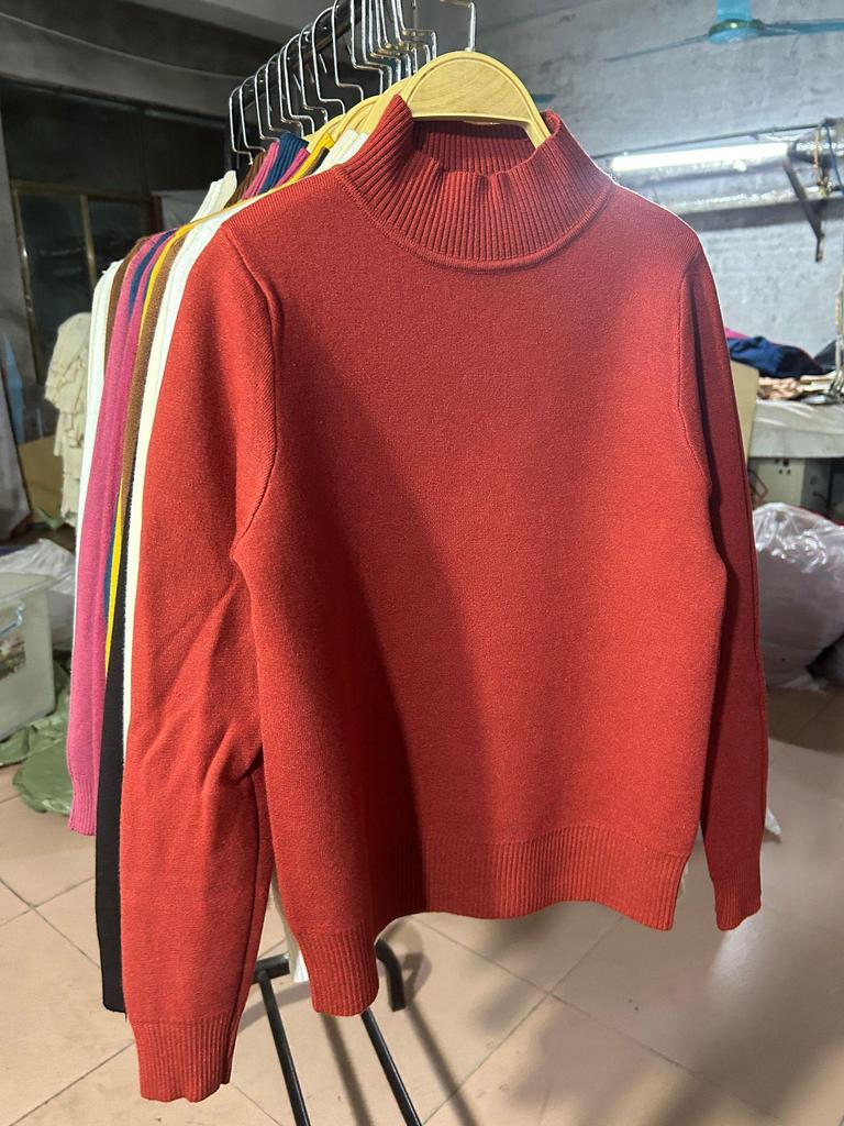 Dámský pulovr s polovičním rolákem z imitace norkového rouna pro podzim a zimu