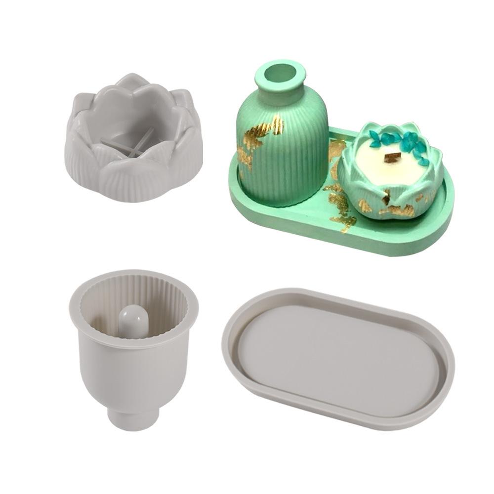 

Серый трехсоставной набор форм для круглой полосатой вазы из смолы One size