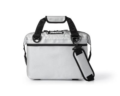 Bolsa Térmica Flexível de Carbono AO Coolers para Exterior e Pesca Cooler Japonês para 12 Latas, Prata, 11L, Resistente a Manchas, Leve, Caixa/Frio