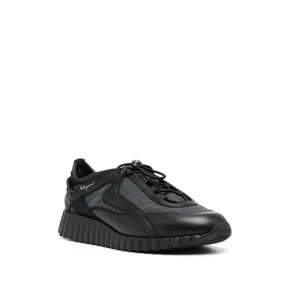 Salvatore Ferragamo Ferragamo Pixie Toggle Fastening Sneakers Black