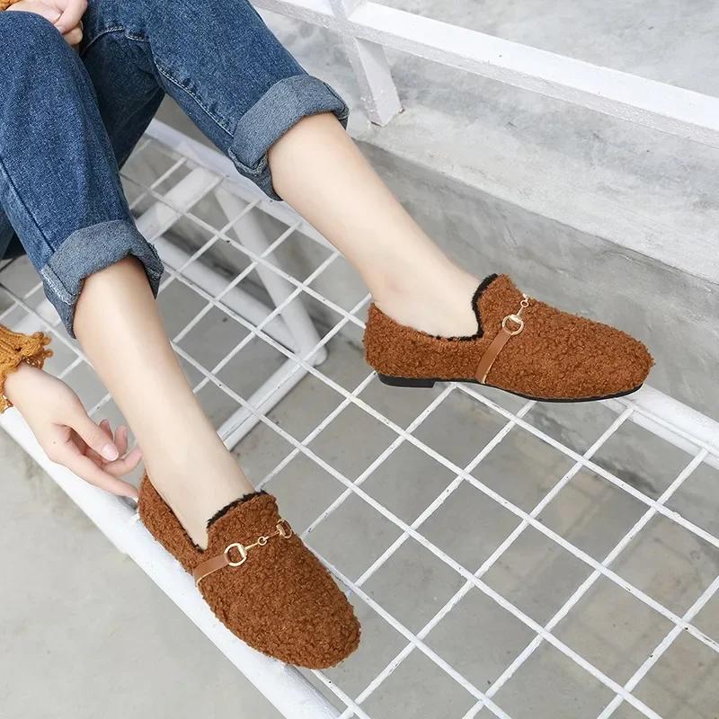 2024 Brand Ladies Shoes Slip-on Women's Flats Metal Decoration Casual Flats Women New Plus Size Short Plush Flat Shoes
