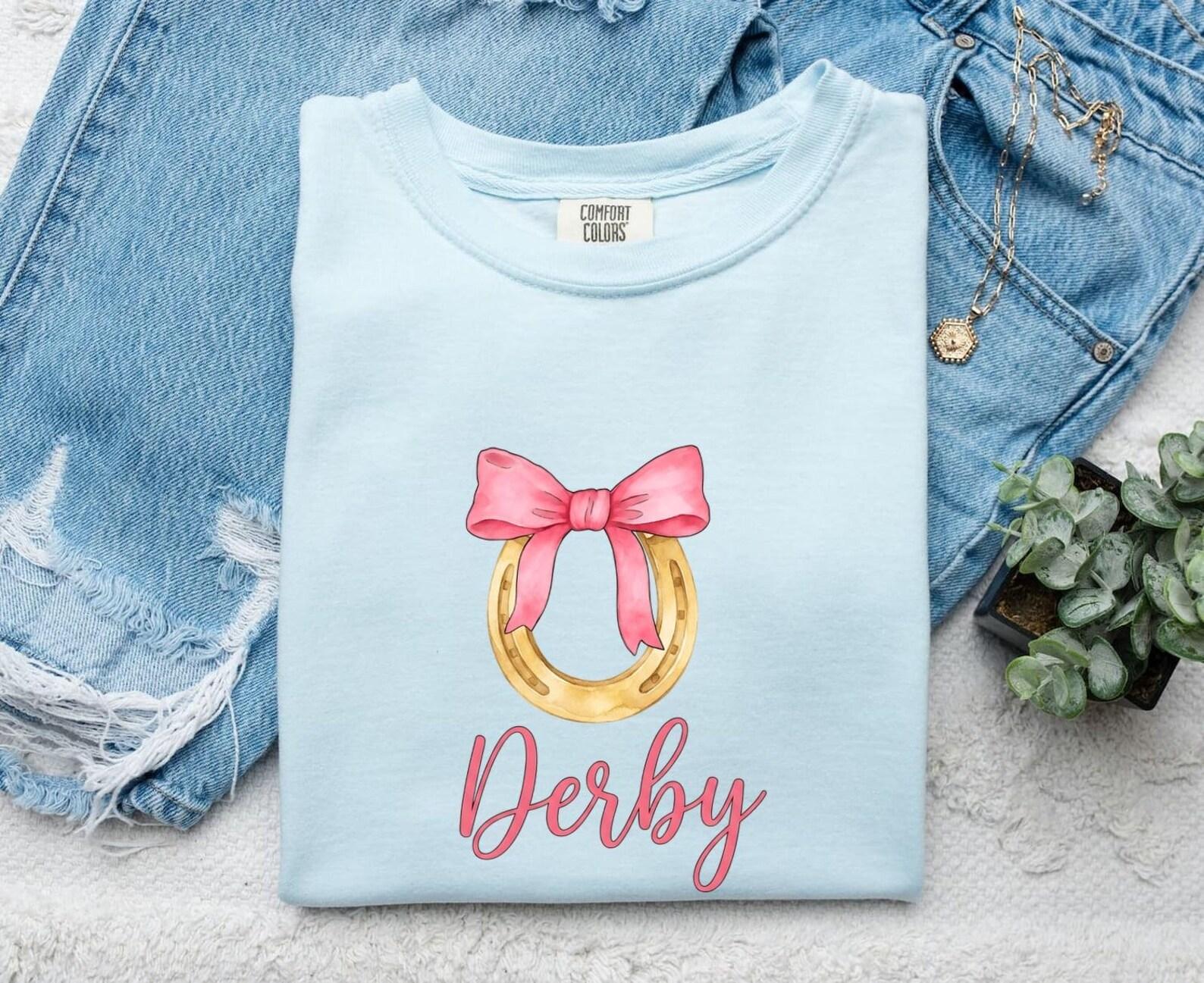 Horseshoe Bow Shirt Derby Equestrian Gift Women Watercolor Tee Horseshoe Decoration T-Shirt Derby Fan Horse Riding Tshirt Horseback Graphic XL