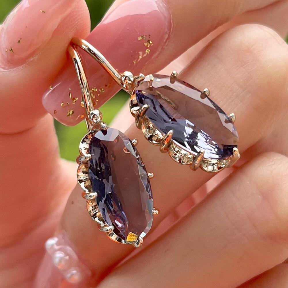 Cao Shi Retro Court Colorful Gem Eight-Claw Zircon Earrings