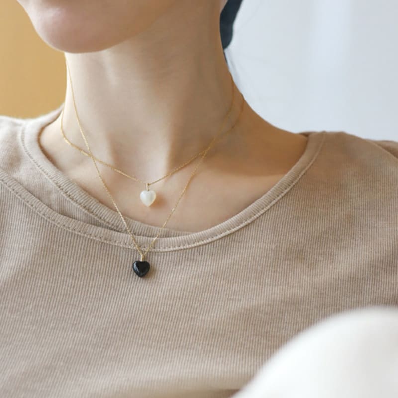 modernlike 14k gold white pearl heart pendant