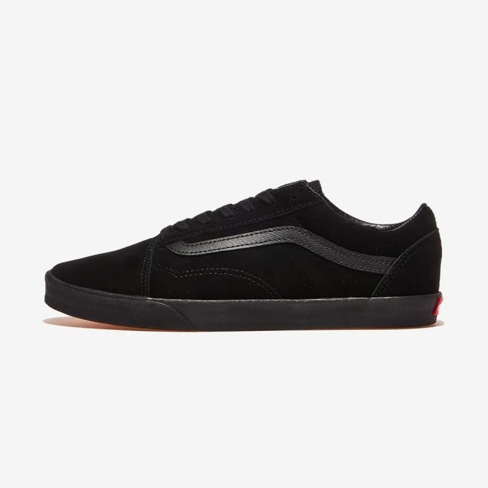 Vans Old Skool Low Pro - Черный/Черный ЧЕРНЫЙ/ЧЕРНЫЙ 132402 220