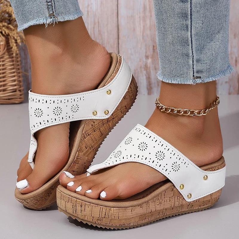 Fashion Clip Toe Wedge Heel Sandals for Women 2025 Summer Thick Bottom Beach Slippers Woman Plus Size Fashion Platform Sandalias Mujer