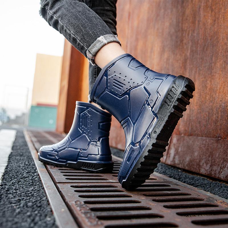 Spring And Autumn Outdoor Rain Boots Men And Women Waterproof Shoes Work Shoes Rain Boots Kitchen Rubber Shoes Water Boots 36-45