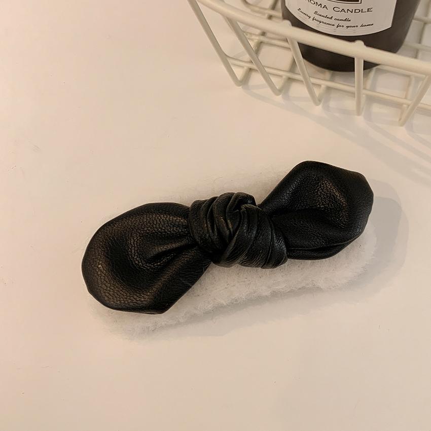 Autumn Winter Warm Plain Color Women Hair Clips Vintage Leather Bow Knot Barrette Hot Selling Fluffy Soft Fluffy Soft