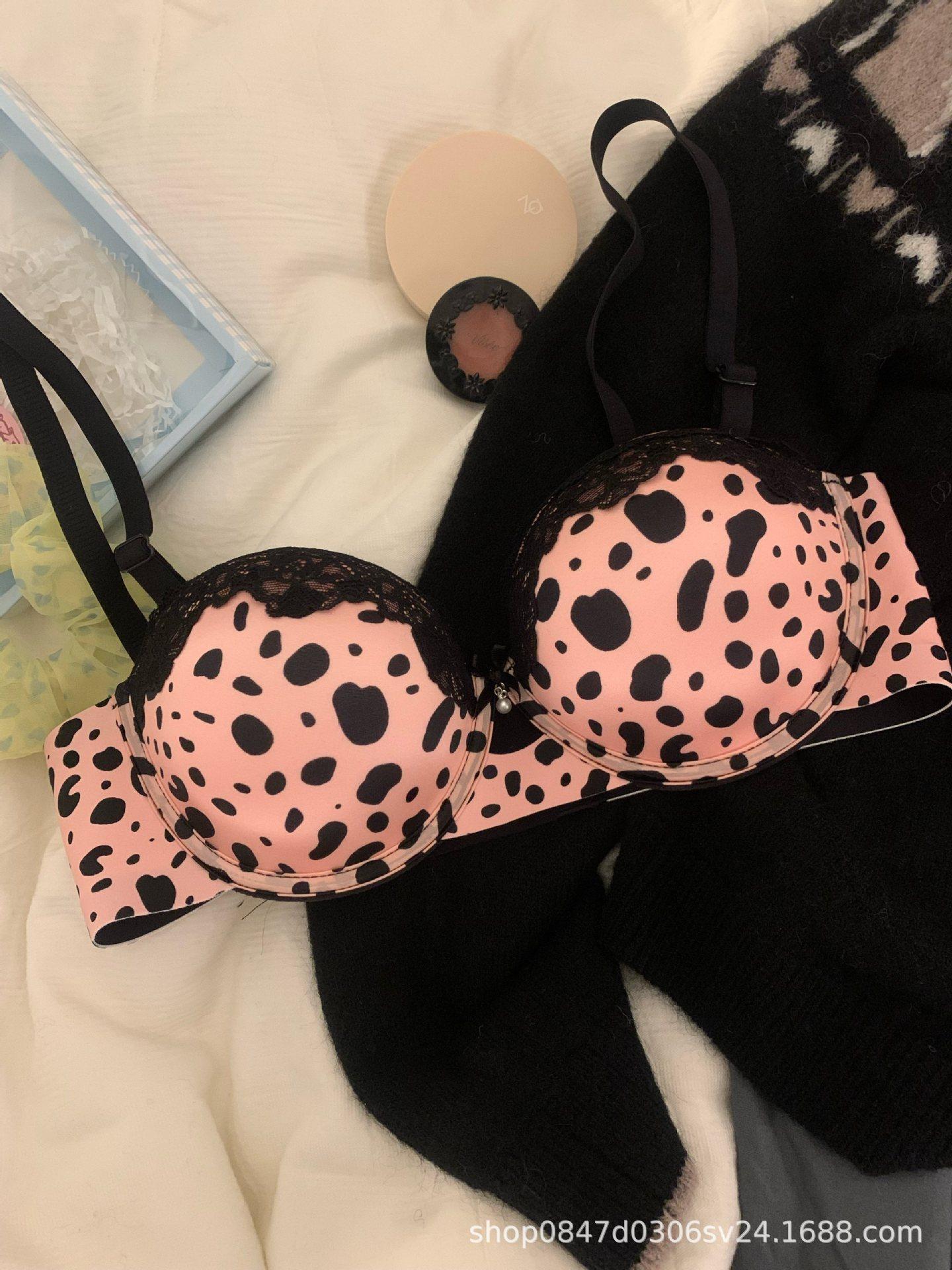 French light luxury sexy leopard print underwear women s small breasts gather and show a large upper support without steel ring 32/70AB