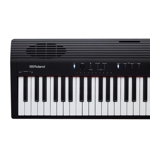 Roland GO-88P GO:PIANO (88-Key Entry-Level Keyboard with Original Case)