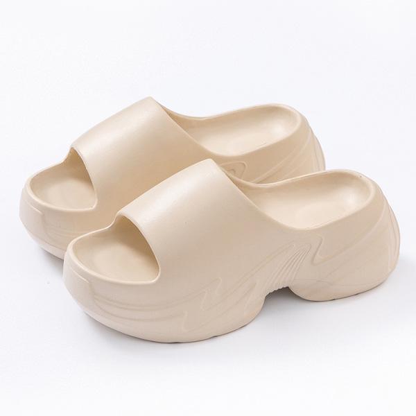 Women's 2025 Summer Height-Boosting Platform Beach Slippers