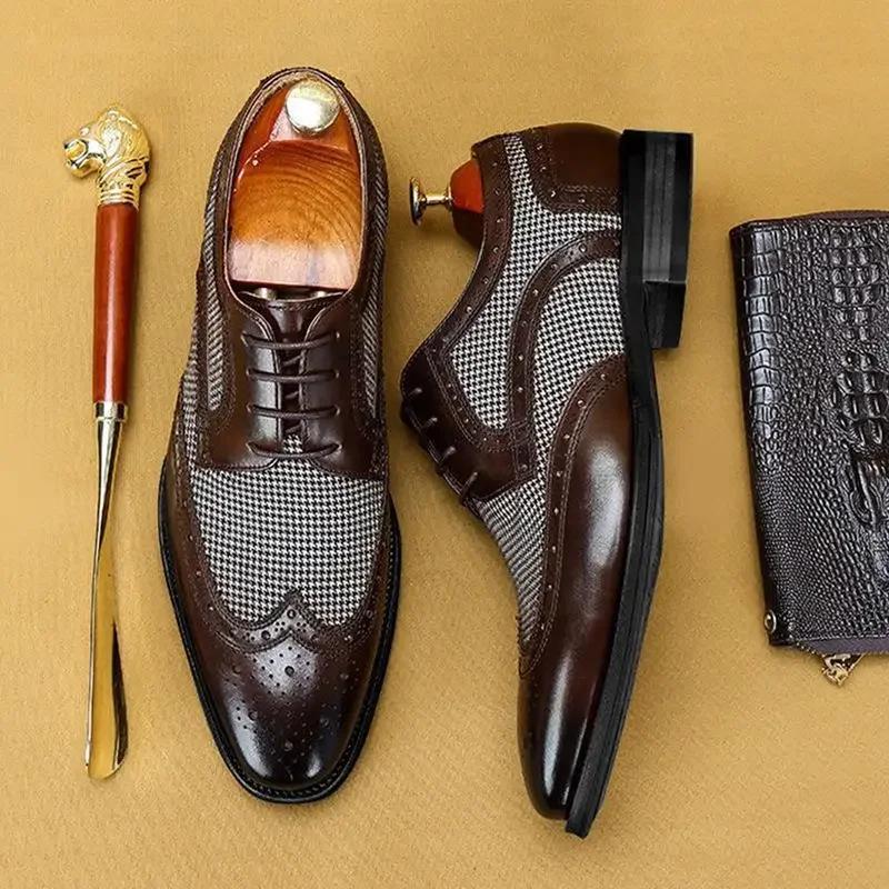Fashion Leather Brogues Men Big Size Fashion Wedding Party Men Dress Shoes Italian Designer Male Drivng Formal Shoes Lace Up Men Oxfords