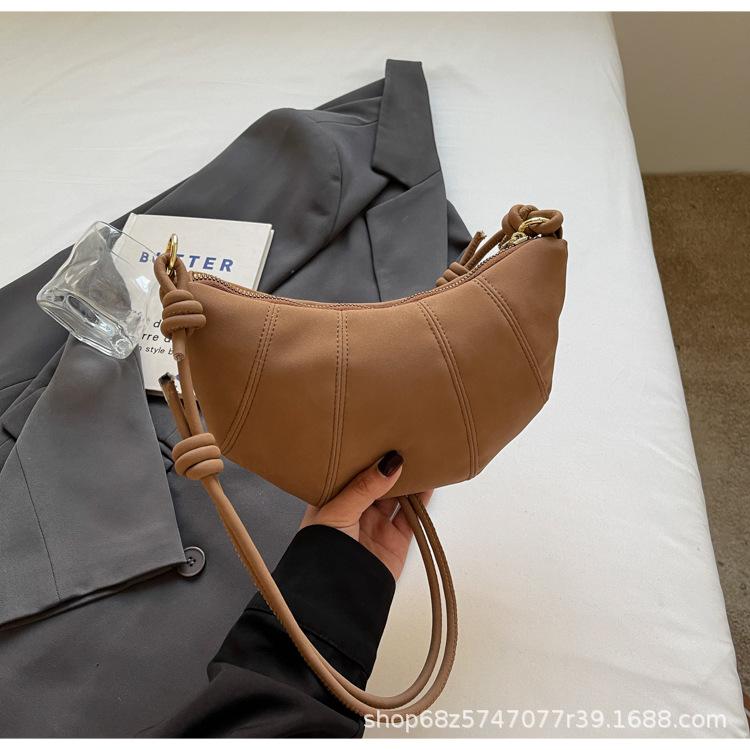 Outer Single 2025 New Trendy Women's Fashion Texture Versatile Dumpling Bag High-end One-shoulder Armpit Croissant Bag Small Bag