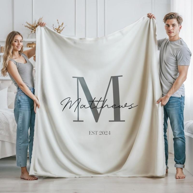 

1PC Custom Name Blanket Personalized Blanket Soft Skin-Friendly Sofa Blanket Kid Blanket Baby Blanket Birthday Gifts Home Decor 75x100cm