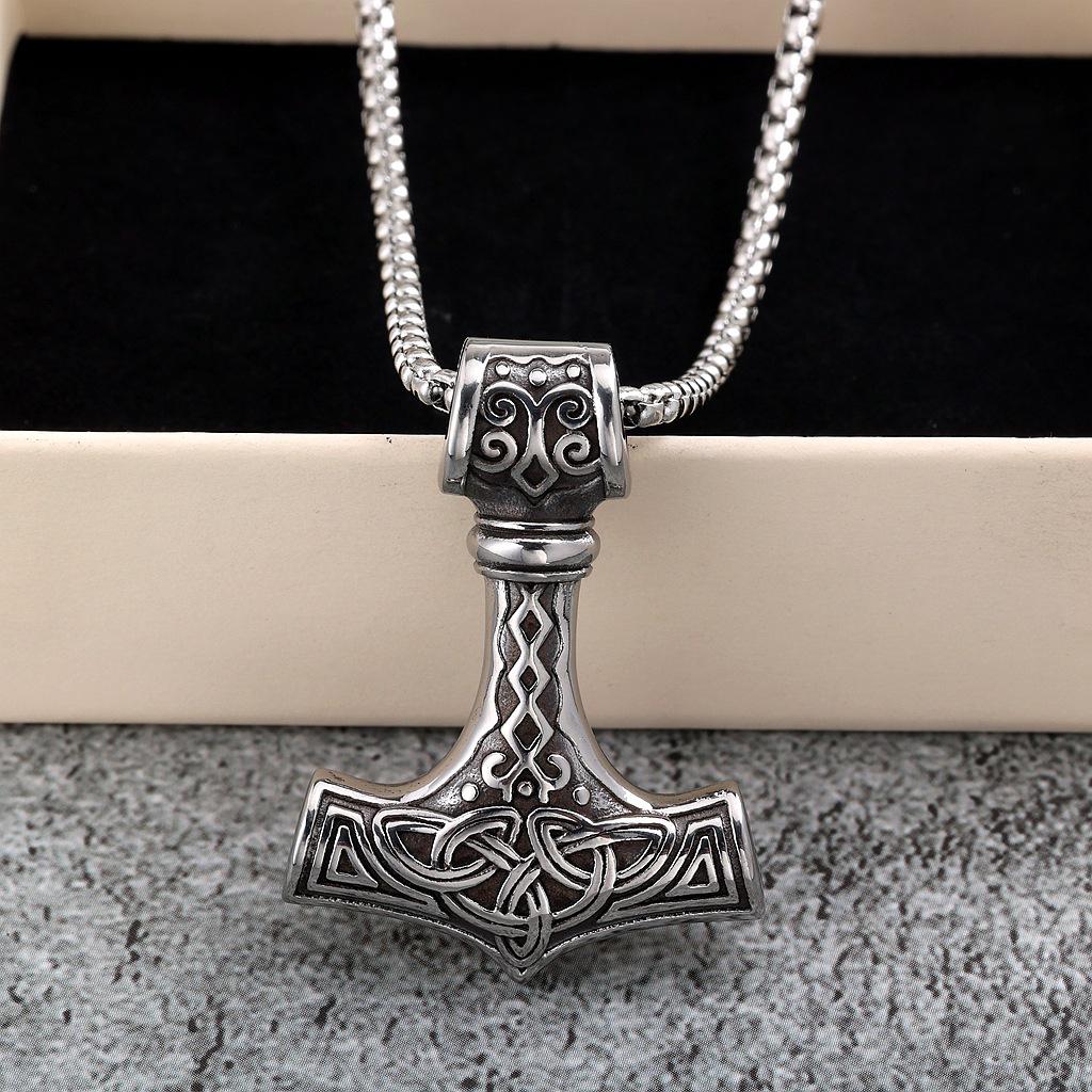 Collana con Ciondolo Uomo Retro 3D Martello di Thor in Acciaio Inossidabile