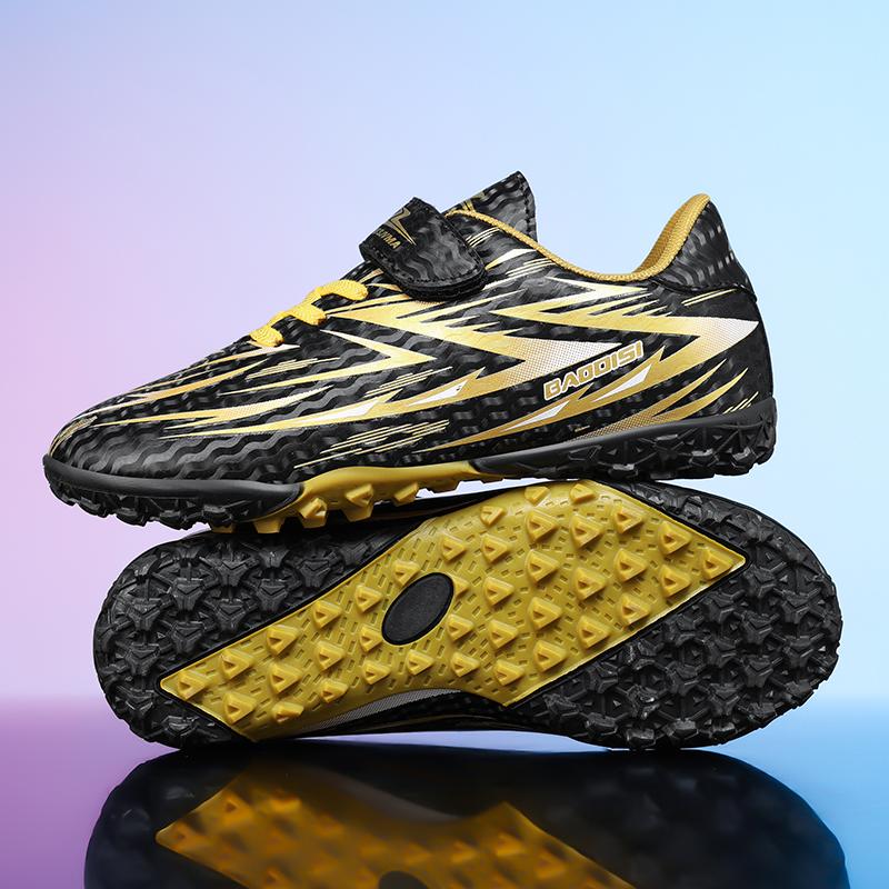 Football Shoes student Non Slip Society Cleats Soccer Shoes TF/FG boys Indoor Football Field Boots Fast Professional Sneaker