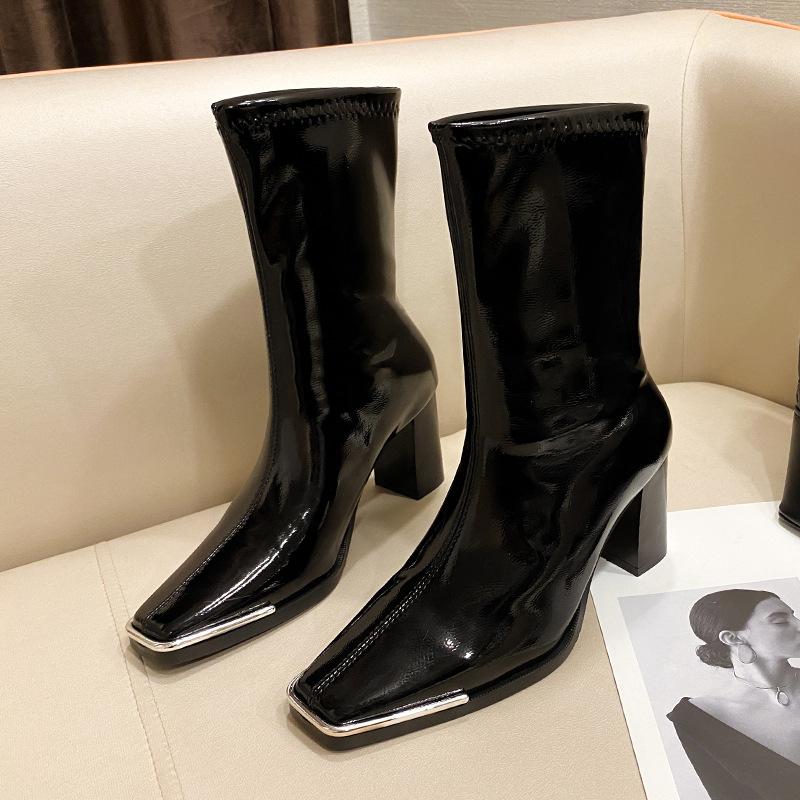 

Женские сапоги осень/зима новый стиль квадратный носок лакированные водонепроницаемые уличные модные короткие сапоги на каблуке модные сапоги на квадратном каблуке 39