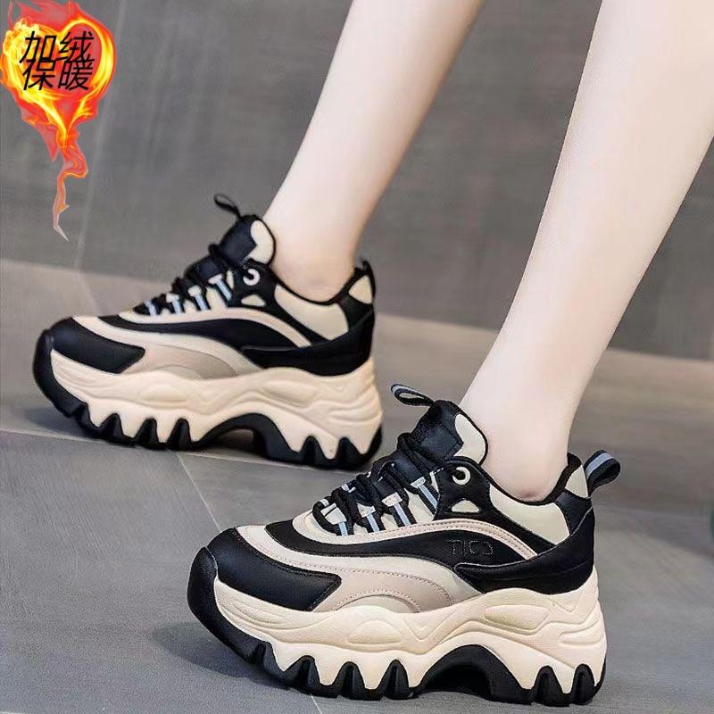 Daddy Shoes Women's Ins Tide 2025 Winter New Thickened Versatile Retro Sneakers Platform Inner Height Increase Women's Shoes