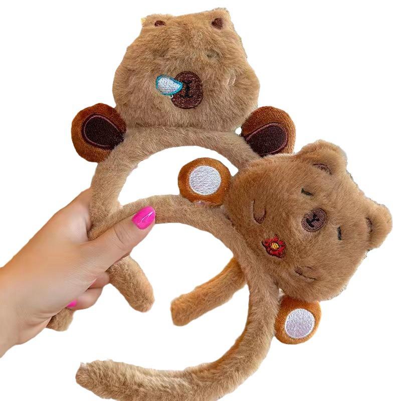 Capybara Plush Headband - Women's Face Wash Cartoon Accessory for Hair, Autumn/Winter Animal Design.