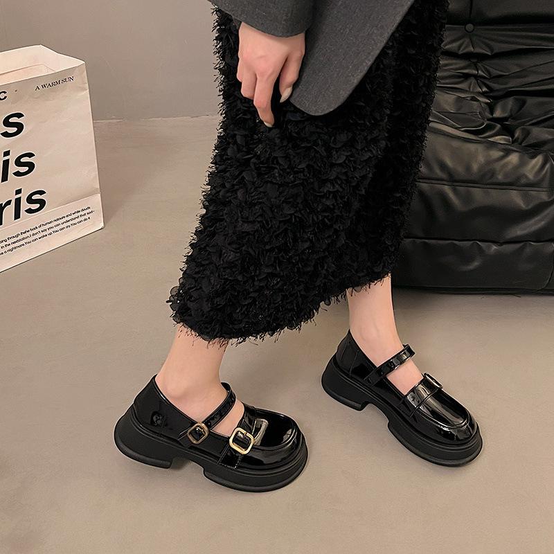 Platform British style small leather shoes 2025 new spring and autumn retro Mary shoes loafers black single shoes