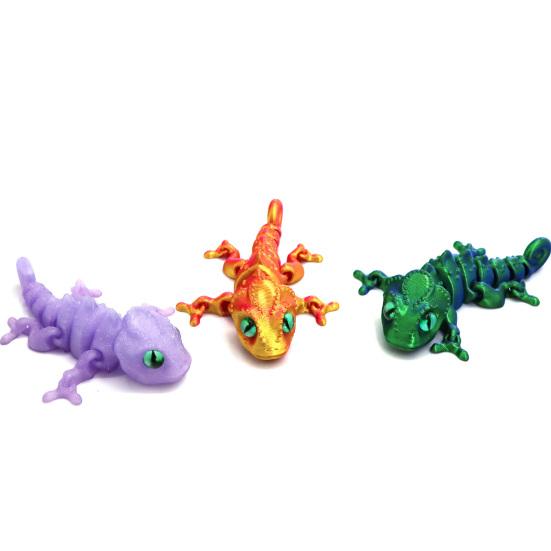 3D Printed Chameleon Figurine Movable Joints Mini Lizard Figure Articulated Animal