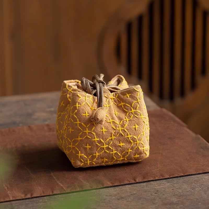 Vintage Chinese Style Stitched Tea Cup Pouch - Thickened Cotton Linen Travel Tea Set Bag for Zisha Teapot, Portable Storage Case