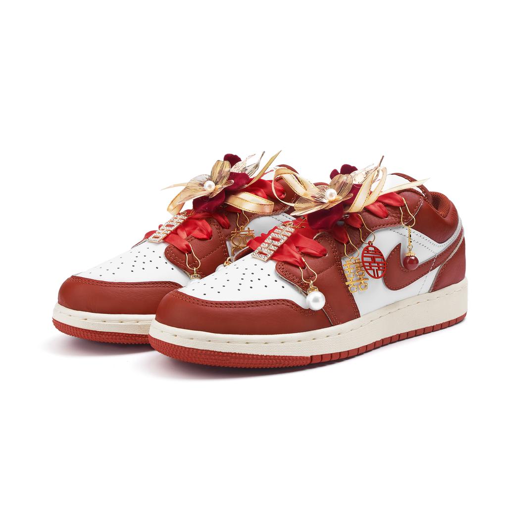 Jordan Air Jordan 1 Slip Resistant Abrasion Resistant Low top Vintage Basketball Shoes Women's Red FJ3465-160(Team746-SBOX)