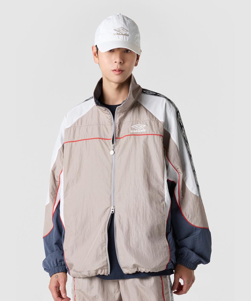 Umbro Hbl Og Stand Neck Windbreaker Jacket Beige Ur121Cjk23 (B Type)