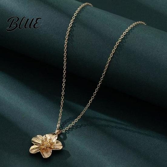 High-quality Necklace Flower for Women Metal Pendant Charming Hypoallergenic Jewelry