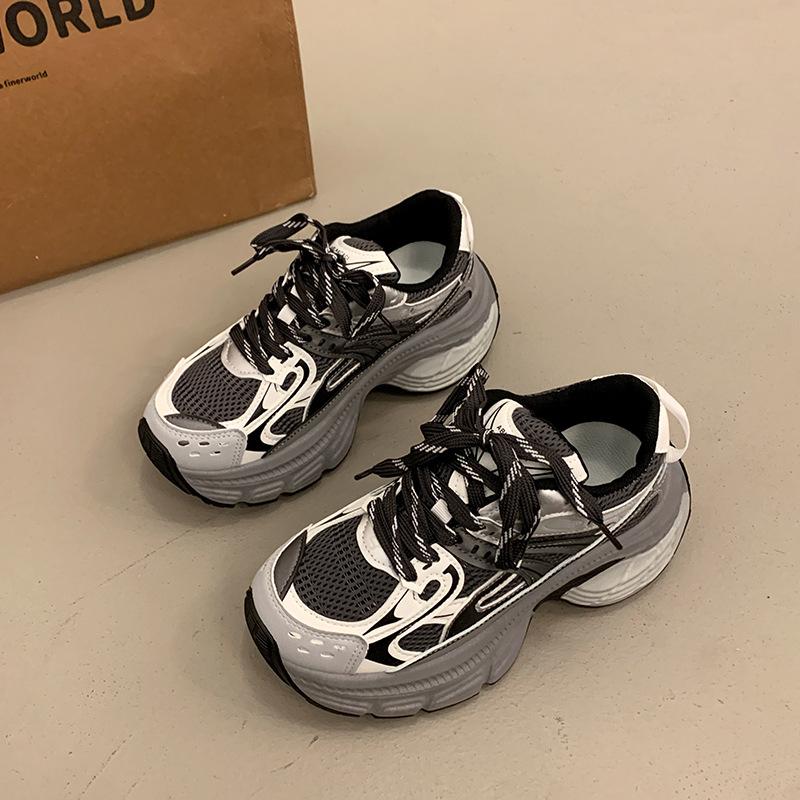 

Douyin same dad shoes European station 2025 spring platform women s shoes mesh breathable heightening casual shoes sports shoes 35