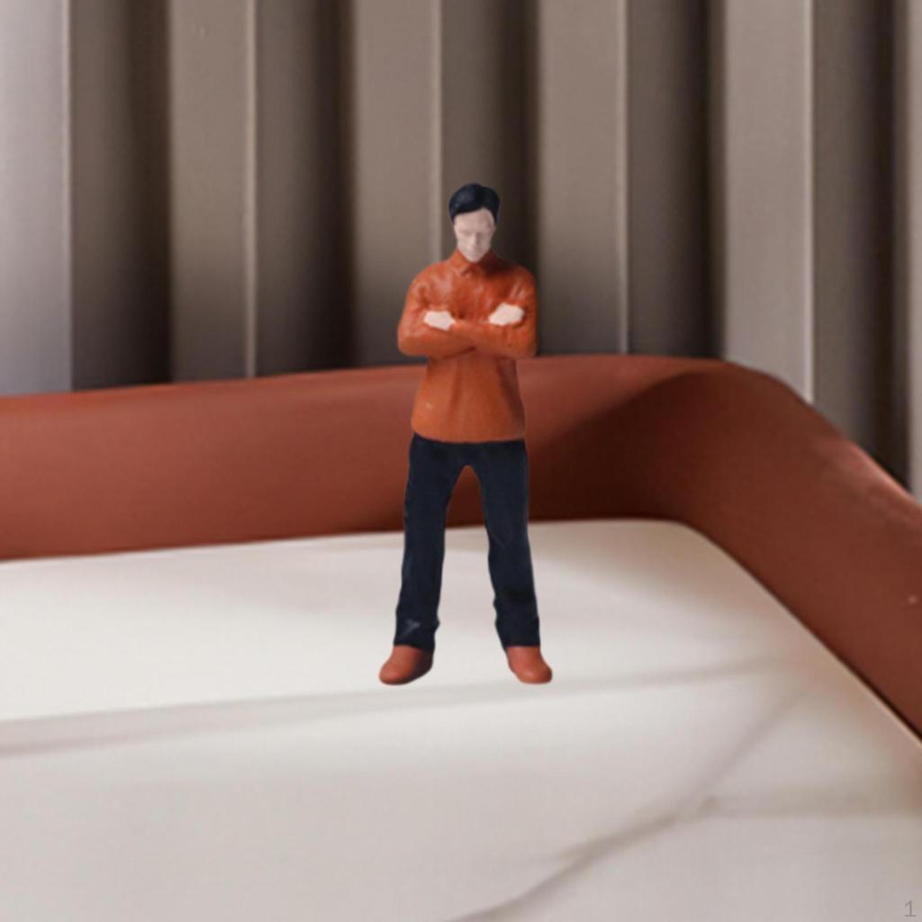 1/64 Diorama Figures Layout Hobby Display Painted Miniature Characters Arms Crossed Posture for